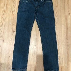 Men’s Levi’s 30 x 30 straight fit jeans